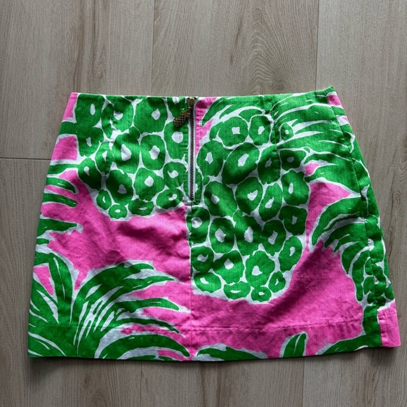 Lilly Pulitzer Pink and Green Pineapple Mini Skirt - Picture 2 of 9